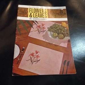 π Flowers And Leaves In Embroidery Patterns Coats Sewing Book No 882 Vintage - Picture 1 of 18
