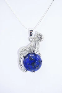 Silberkette mit Lapislazuli-Leopard-Anhänger - Bild 1 von 4