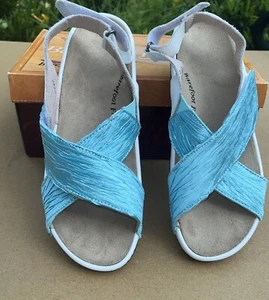 Drew Shoes Bon Voyage 19175 Women's Casual Sandal Size 7 - Picture 1 of 2