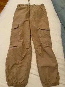 NWT  Girls Pants Epic Threads Girls Parachute Cargo Pants size s(7/8) light bro - Picture 1 of 3