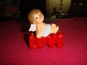 Hallmark 1983 Merry Miniatures Cherub Love - Picture 1 of 6