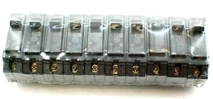 GE THQB1120 Circuit Breakers (LOT OF 10) - Picture 1 of 5