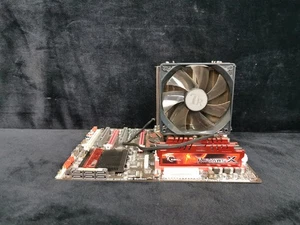 Placa madre ASUS ROG Maximum III Formula con RAM y sistema de refrigeración CPU desconocida - Imagen 1 de 14
