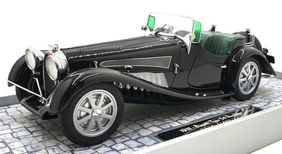 Minichamps 1/18 Scale Diecast 107 110160 Bugatti Type 54 Roadster 1931 - Black - Image 1 of 4