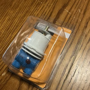 Everbilt 4 1/8 pulgadas Cartucho de palanca única Brocha B-19 para Delta reemplaza RP19804 - Imagen 1 de 3