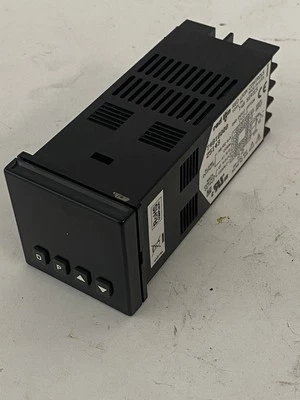 RED LION T48 SERIES TEMP. CONTROLLER, T4810000 - Image 1 of 4