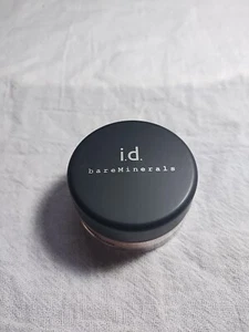 ID BareMinerals Foundation SPF 15 Sunscreen Light 0.06 oz 2G 36070 SEALED - Picture 1 of 2