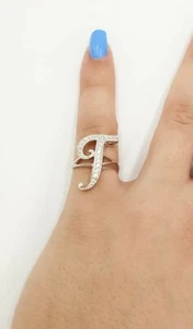 ALFABETO GRANDE LETTERA T CON ZIRCONI IN ARGENTO 925 RODIATO IN ORO BIANCO 18KT - Foto 1 di 3