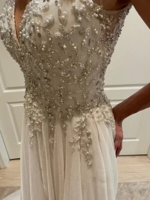 Sottero and Midgley Wedding Gown - Image 1 of 4