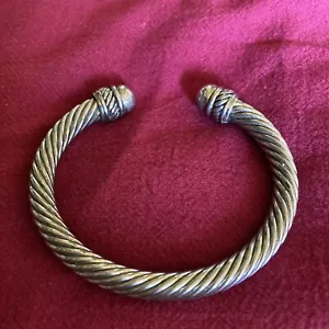 Premier Design silberfarbenes Kabel verdrehtes Seil klassisch offene Manschette Armreif Armband - Bild 1 von 4