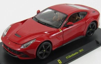 MODELLINO AUTO STATICO FERRARI F12 BERLINETTA 2012 - CON VETRINA SCALA 1/24 - Immagine 1 di 4
