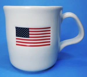 WILLIAMS-SONOMA AMERICAN FLAG ceramic MUG (MINT) 7 available - Picture 1 of 4