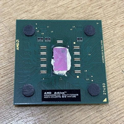 AMD Athlon XP 2600+ AXDA2600DKV4D 1.917GHz  Socket 462 / A Processor / CPU - Image 1 of 3