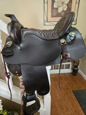 Sillín Trail T60-621-9211-11 Tucker High Plains 16,5" marrón ¡NUEVO! Foto 1 de 4