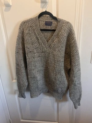 Pendleton Wool Sweater Men’s Large - Image 1 of 4