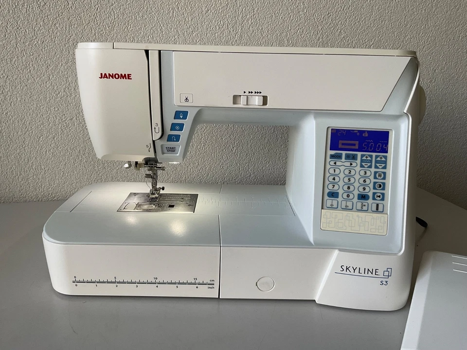 JANOME SKYKINE S3 Nähmaschine - Bild 1 von 4