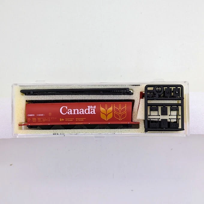 InterMountain 60101-xx N Scale Kit - Cylindrical 4-Bay Hopper - Canada (CNWX) - Image 1 of 2