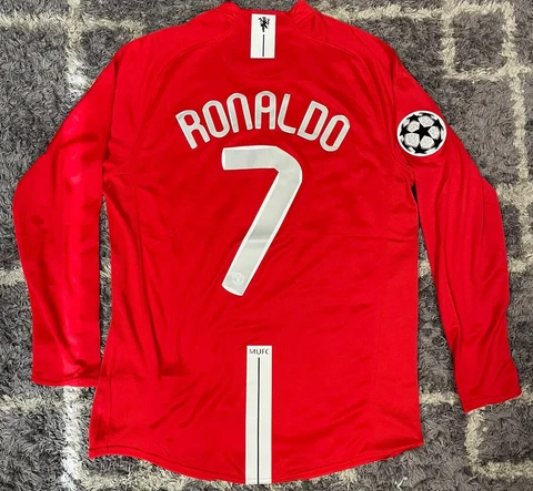 Retro Ronaldo 2008 UCL Final Manchester United Nike Long Sleeve Jersey - Mens M Cover