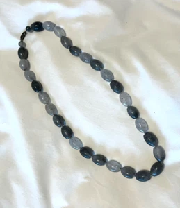 "Collar de cuarzo gris cuentas grandes 22"" de largo nuevo" - Imagen 1 de 4