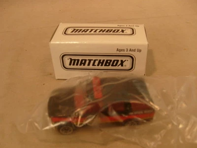 Vehículo oficial Matchbox Superfast 1998 promoción 97 Chevy Tahoe Club Car sellado Foto 1 de 4
