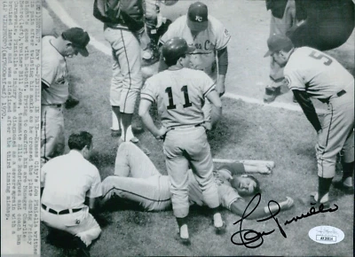 Lou Piniella Kansas City Royals Signed 7x9.5 Glossy Photo JSA Authenticated - Image 1 of 2