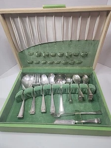 Unbekanntes Besteckset mit Kamee Etui 28-teilig - Bild 1 von 10