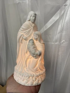 Estatuilla ligera de mesa de porcelana bisque de Jesús de la Sagrada Familia Wedgwood RARA - Imagen 1 de 6