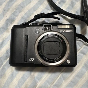 Canon Power Shot G7 Compact Digital Camera with 6x Zoom Lens and Cover - Picture 1 of 7