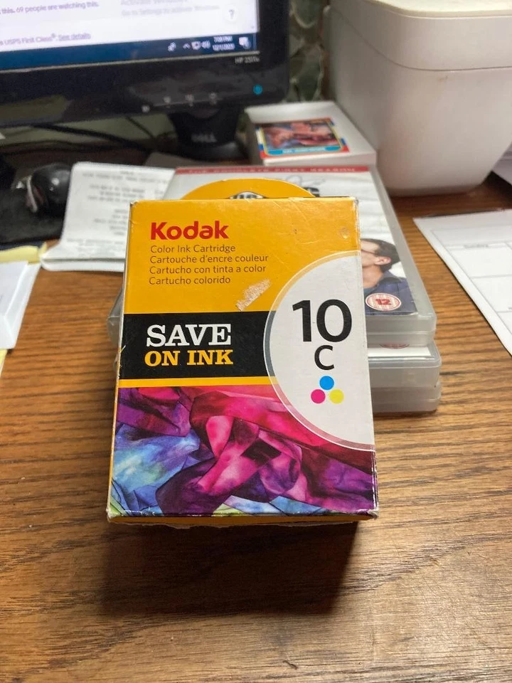 Kodak 10C Standard Capacity Ink Cartridge - Tri-Color 420 Pages - Image 1 of 1