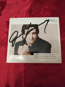 Michael Sanderling Dresdner Philharmonie - Picture 1 of 5