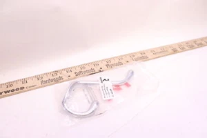 Richelieu Utility Metal Hook Chrome Finish 1" x 3-1/2" x 4-5/7" BP6513140 - Picture 1 of 1