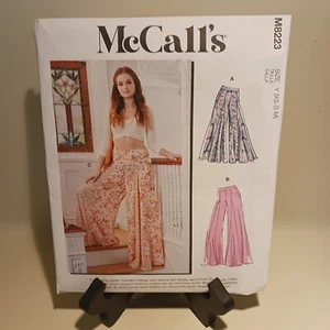 Pantalones McCall's M8223 Misses' patrones de costura - talla XS-S-M - Imagen 1 de 2