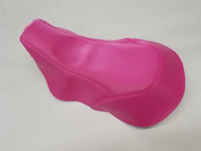  Funda asiento POLARIS SCRAMBLER 50 ROSA INTENSO SE ADAPTA A TODOS LOS AÑOS  Foto 1 de 3