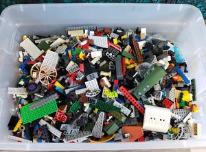 LEGO Genuine 5 PLUS LB pounds Bulk Lot Various Themes Sets Kits NO FIGS 1040 - Bild 1 von 11