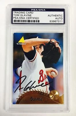 TOM GLAVINE Signed Autograph MLB Atlanta Braves Encapsulated PSA/DNA - Image 1 of 2