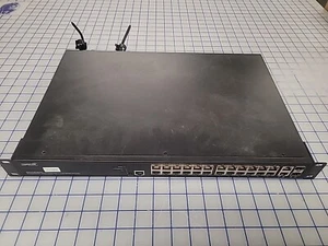 TRANSITION NETWORKS SM24TAT2SA-VT 24 PORT POE MANAGED SWITCH - Picture 1 of 3