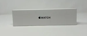 Apple Watch SE (2nd Gen) 44mm Silver Aluminum Case with White Sport Band, S/M - Picture 1 of 2