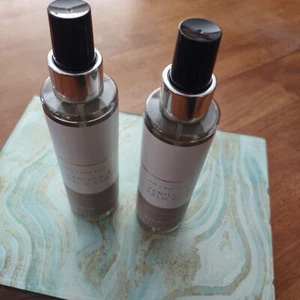 Bath & Body Works Vanilla Palo Santo Cologne Spray Mist 5oz Spray Bottle 2 Piece - Picture 1 of 4
