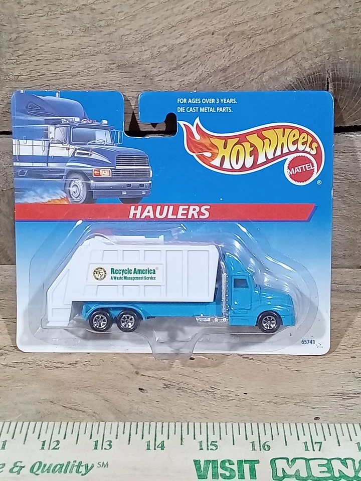Hot Wheels Haulers From 17 Years Ago #65743-88 "the Rock 'n Rod" Still in Origi