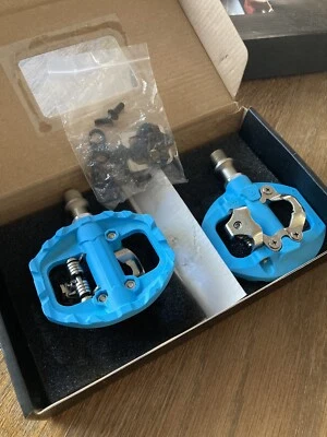 Dual-sided clipless or flat platform mountain bike pedals blue fits Shimano SPD - Image 1 of 4