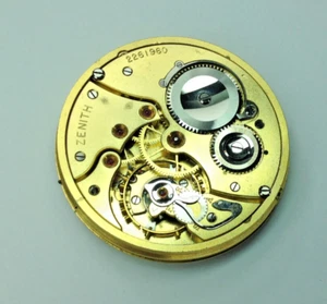 Vintage ZENITH Pocket Watch Movement - WORKING - Picture 1 of 5