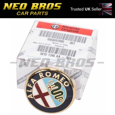 Insignia tapacubos central original Alfa Romeo (50 mm) 916 Spider 145 146 Mito Foto 1 de 3