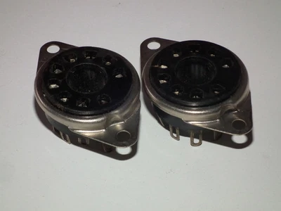 DOS ENCHUFES BAQUELITA negros MAGNOVAL VINTAGE NOS base de válvula PL519 40KG6 EL519 Foto 1 de 4