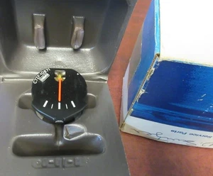 Medidor alternador de tablero sin tacómetro Mustang 1967-68 NOS - Imagen 1 de 5