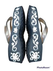 HOBBIE Floral Butterfly Platform Y2K Chunky Flip Flops Women Size 6 Vintage RARE - Picture 1 of 12
