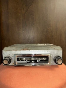 RARE Airline 1955 Chevy Chevrolet GM vintage car AM radio .. AIRLINE .. RARE!!!! - Picture 1 of 20