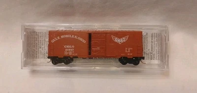 24240Gulf, Mobile & Ohio N-scale Train GM&O 21587 40' Standard Boxcar - Image 1 of 4