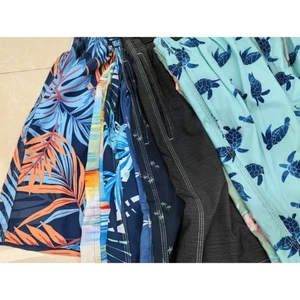 Pantalones Cortos de Playa Florales Cintura Elástica Para Hombre - Bañador de Verano con Diseño de 3 Puntadas - Imagen 1 de 3