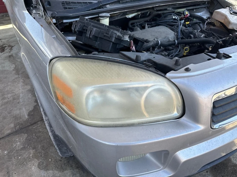 Headlamp Assembly SATURN RELAY Right 05 06 07 - Image 1 of 1