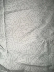 Garnet Hill Full/Queen Size Duvet Cover White Grey Paisley 100% Egyptian Cotton - Picture 1 of 9